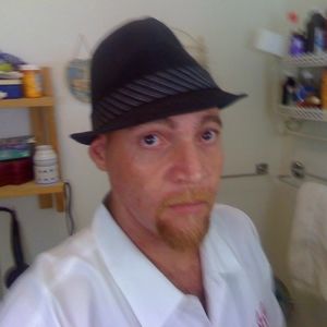 Meet your Posher, Leon